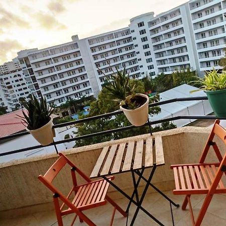 Superbe Appartement à 2 Min de la gare de Tanger et à 5 min de la plage Malabata Exterior foto